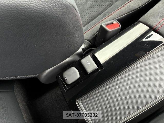 Toyota COROLLA 2025-04 7723653-26