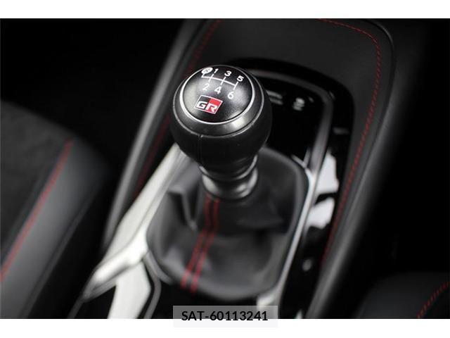 Toyota COROLLA 2023-07 7723656-3