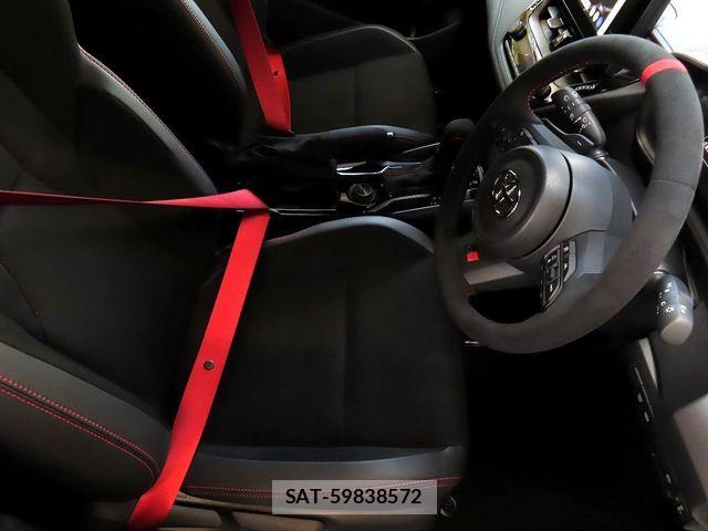Toyota COROLLA 2026-04 7979343-14