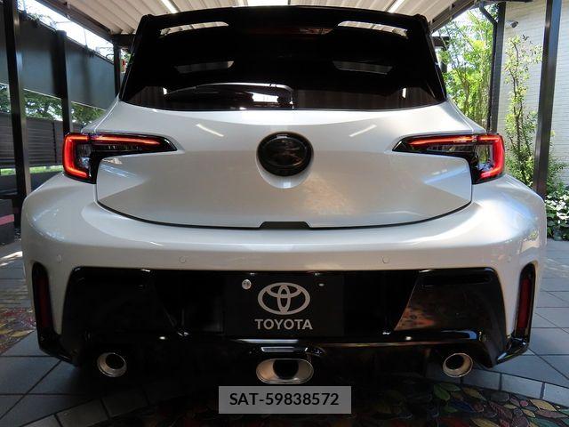 Toyota COROLLA 2026-04 7979343-4