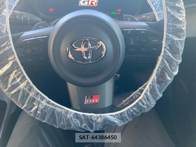 Toyota COROLLA 2026-01 8562038-15
