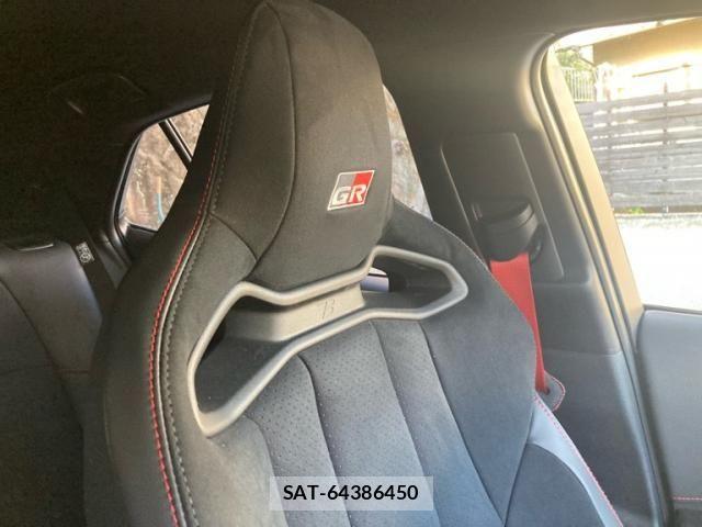 Toyota COROLLA 2026-01 8562038-8