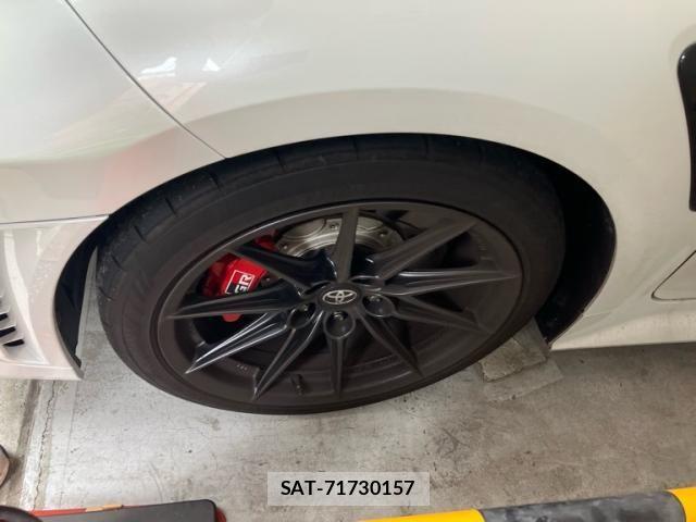 Toyota COROLLA 2025-05 8742390-12