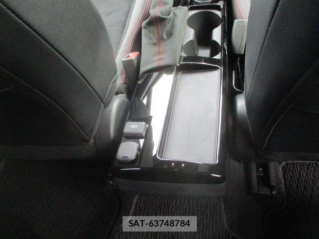 Toyota COROLLA 2025-07 8742389-10
