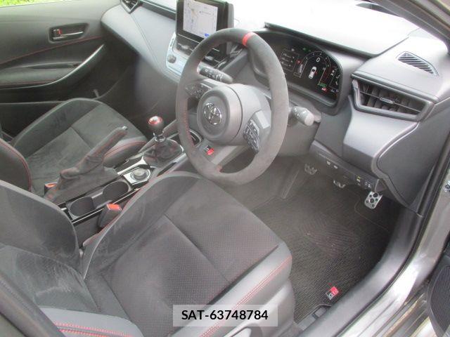 Toyota COROLLA 2025-07 8742389-1