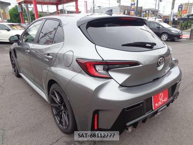 Toyota COROLLA 2025-10 8780406-1