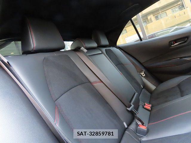 Toyota COROLLA 2026-05 8879917-23