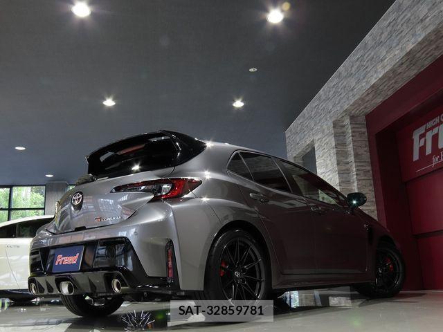 Toyota COROLLA 2026-05 8879917-2