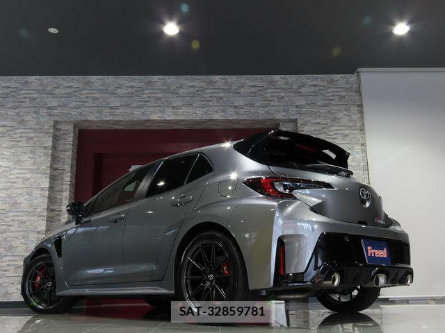 Toyota COROLLA 2026-05 8879917-6
