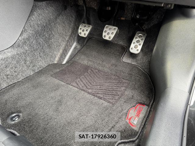 Toyota Gr Yaris 2020-10 1374702-17