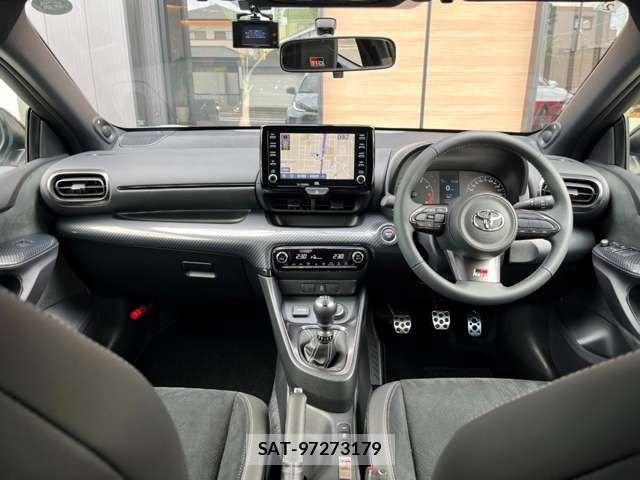 Toyota Gr Yaris 2021-02 1412580-18
