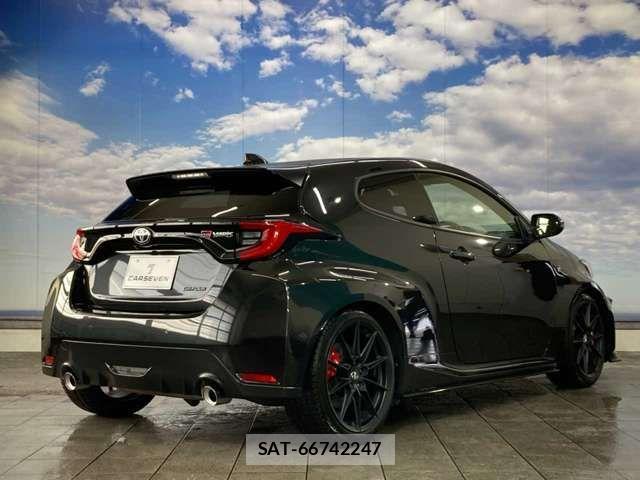 Toyota Gr Yaris 2020-10 1428594-12