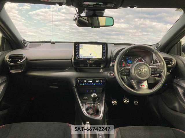Toyota Gr Yaris 2020-10 1428594-4