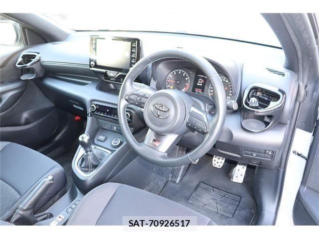 Toyota Gr Yaris 2021-02 1660237-10