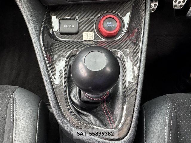 Toyota Gr Yaris 2021-03 2446607-14
