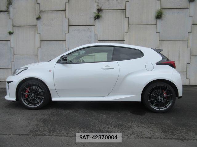 Toyota Gr Yaris 2024-04 3670657-10