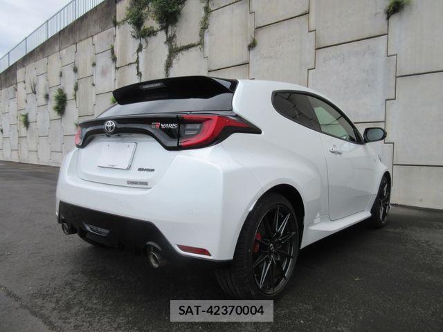 Toyota Gr Yaris 2024-04 3670657-14