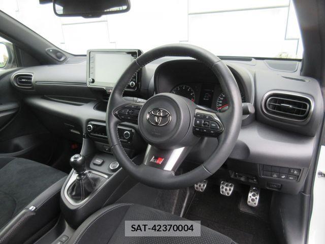 Toyota Gr Yaris 2024-04 3670657-1