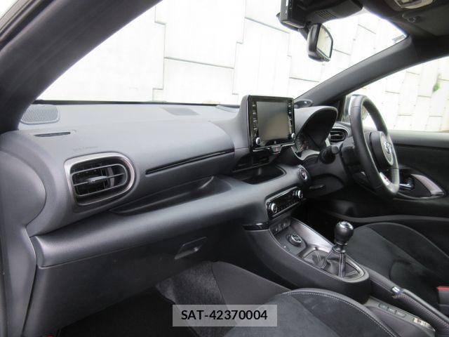Toyota Gr Yaris 2024-04 3670657-23
