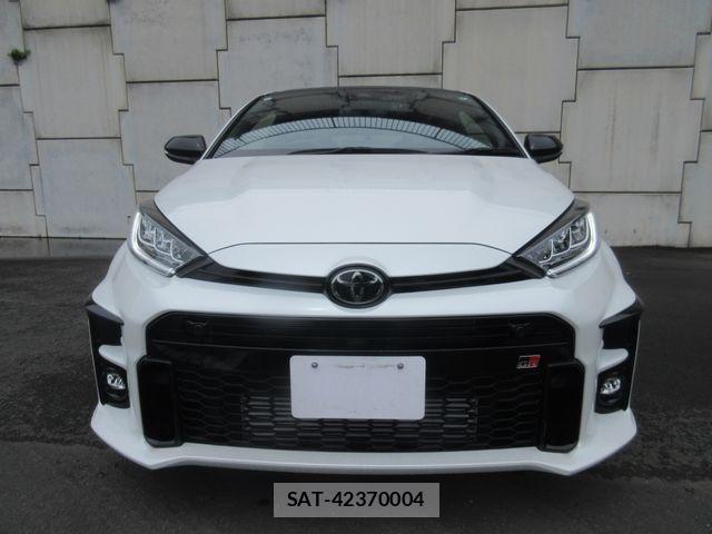 Toyota Gr Yaris 2024-04 3670657-3