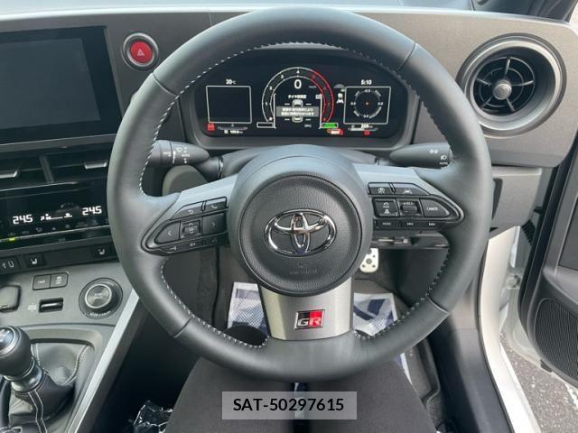 Toyota Gr Yaris 2025-07 5868395-16
