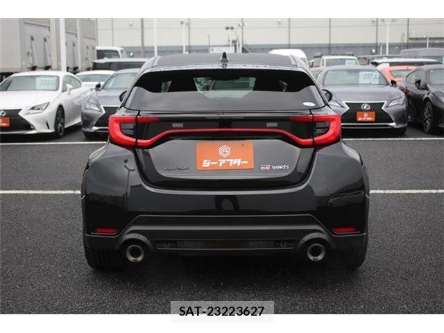 Toyota Gr Yaris 2025-08 6007034-12