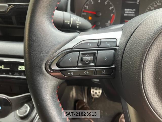 Toyota Gr Yaris 2020-10 6612062-21