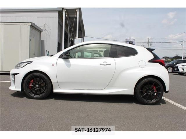 Toyota Gr Yaris 2021-01 6612060-12