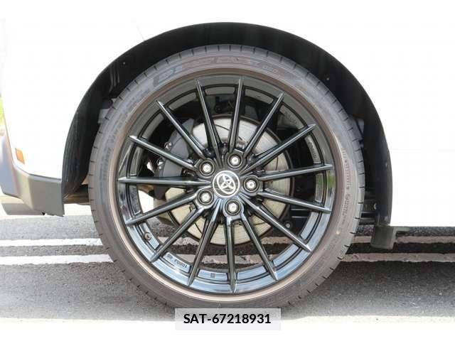 Toyota Gr Yaris 2024-12 6676077-10