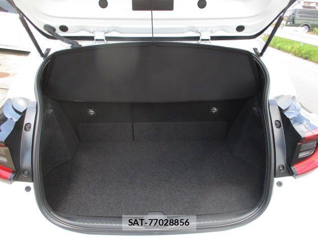 Toyota Gr Yaris 2023-10 6815047-11