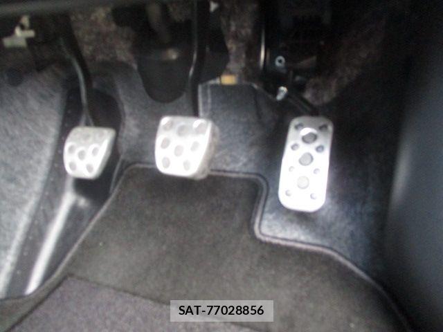 Toyota Gr Yaris 2023-10 6815047-17