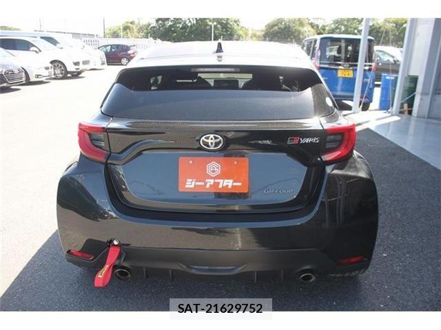 Toyota Gr Yaris 2021-02 6815051-10