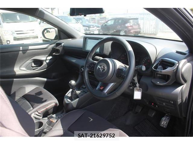 Toyota Gr Yaris 2021-02 6815051-27