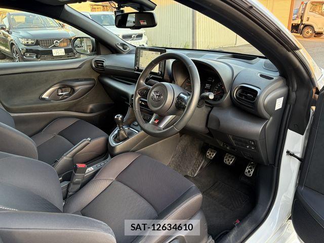 Toyota Gr Yaris 2021-04 6905757-9