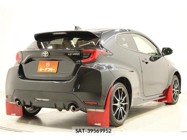 Toyota Gr Yaris 2021-10 6905756-11