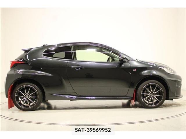 Toyota Gr Yaris 2021-10 6905756-12