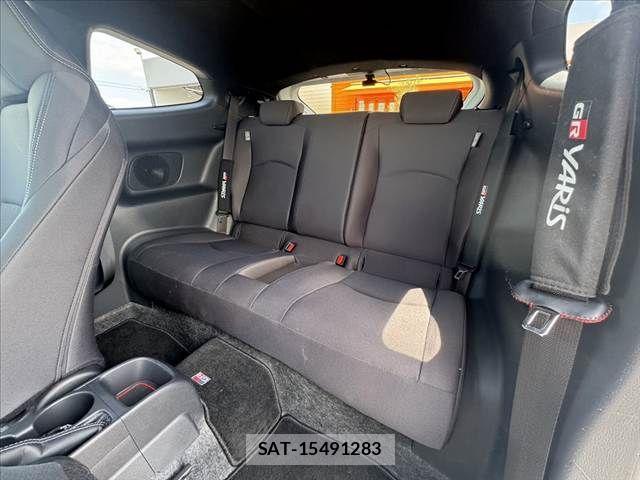 Toyota Gr Yaris 2021-03 7219014-17