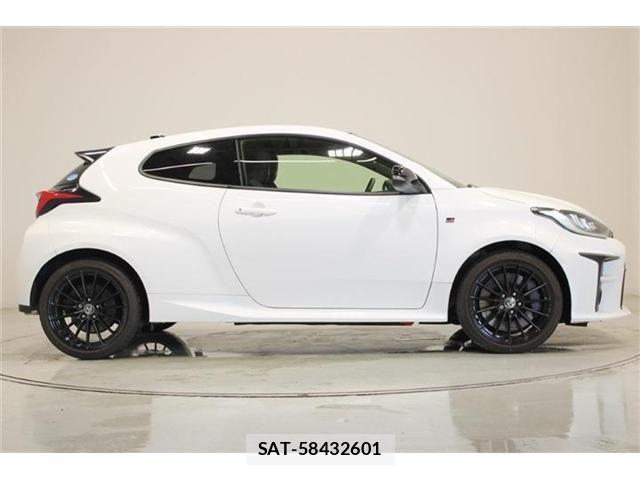 Toyota Gr Yaris 2021-04 7219022-12