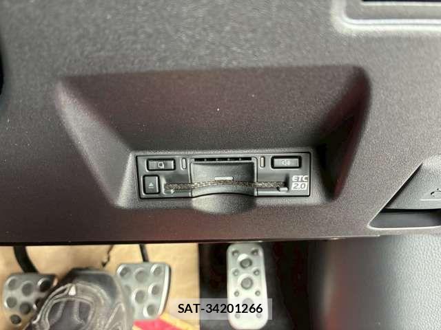Toyota Gr Yaris 2025-07 7219024-9