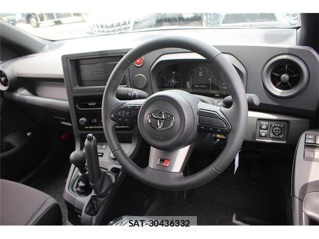 Toyota Gr Yaris 2025-02 7219025-16