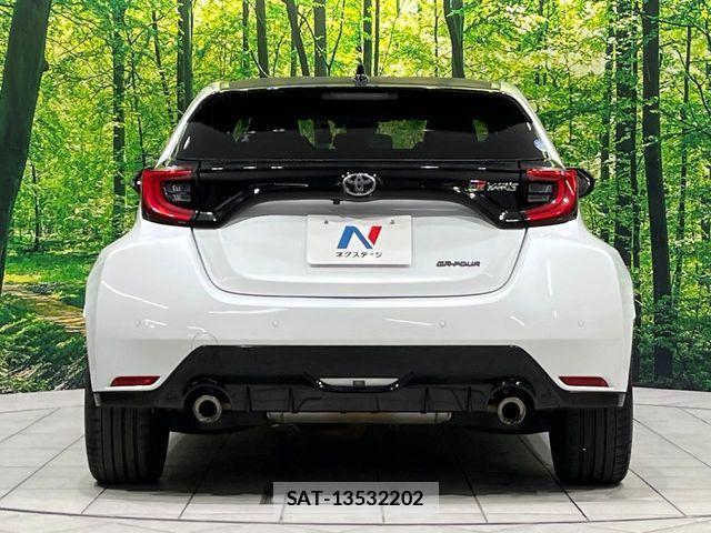 Toyota Gr Yaris 2021-03 7219010-14