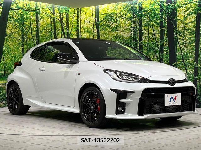 Toyota Gr Yaris 2021-03 7219010-15