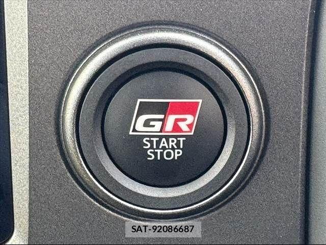Toyota Gr Yaris 2025-09 7327240-4