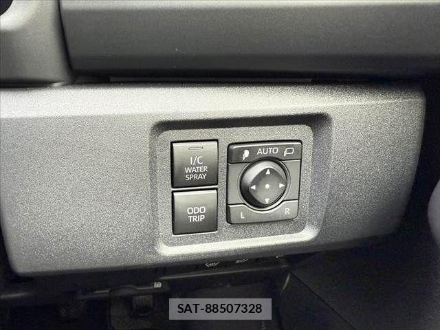 Toyota Gr Yaris 2024-10 7327242-23