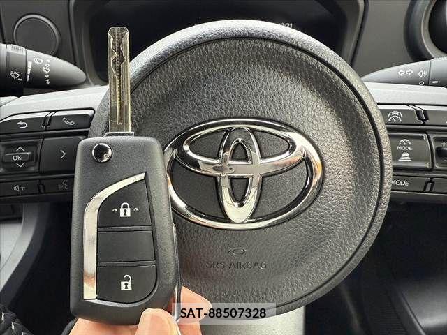 Toyota Gr Yaris 2024-10 7327242-3