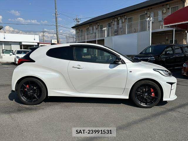 Toyota Gr Yaris 2021-02 7454554-14