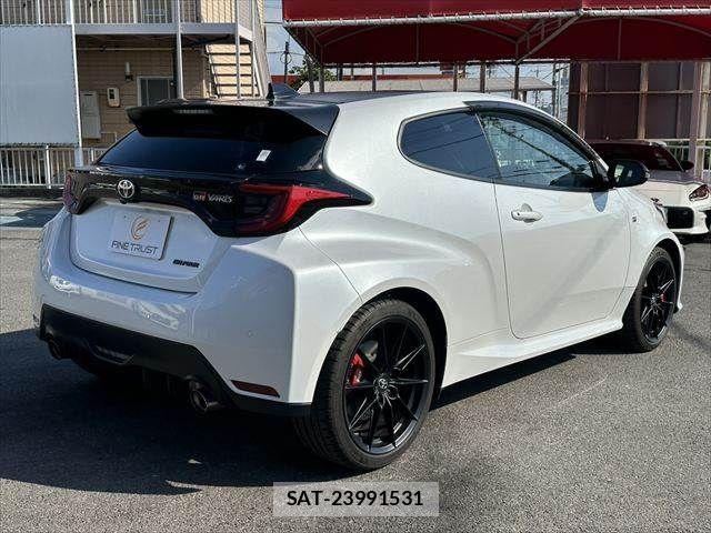 Toyota Gr Yaris 2021-02 7454554-15