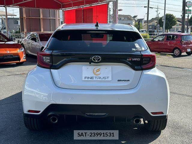 Toyota Gr Yaris 2021-02 7454554-16