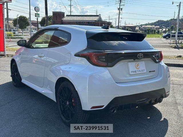 Toyota Gr Yaris 2021-02 7454554-17
