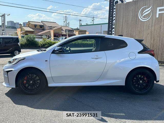 Toyota Gr Yaris 2021-02 7454554-18